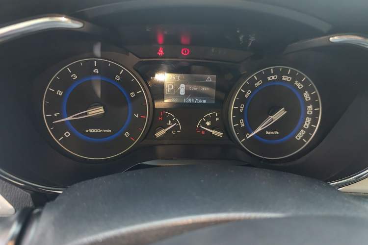 Used CHANGAN Alsvin V7 2015 1.6L Automatic Enjoyment Model China IV Standard Instrument Cluster