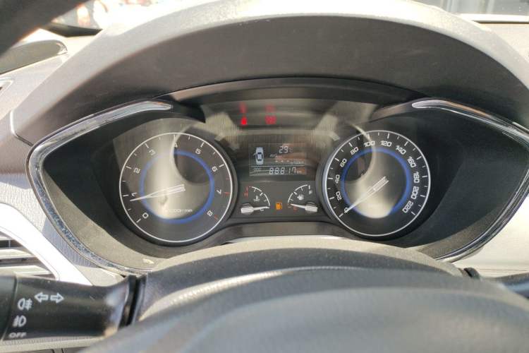 Used CHANGAN Alsvin V7 2015 1.6L Manual LeShang Edition China IV Instrument Cluster