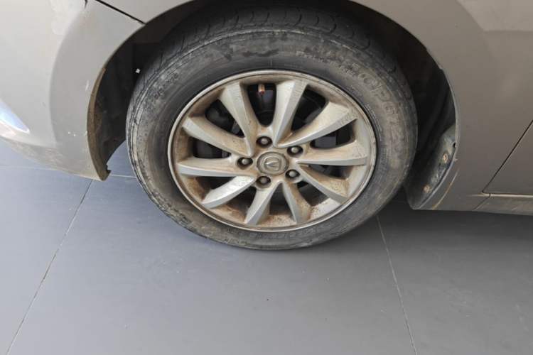 Used CHANGAN Alsvin V7 2015 1.6L Manual Enjoyment Model China IV Standard Left Front Wheel Hub