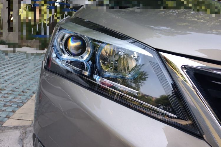 Used CHANGAN Alsvin V7 2015 1.6L Automatic Enjoyment Model China IV Standard Right Front Headlight