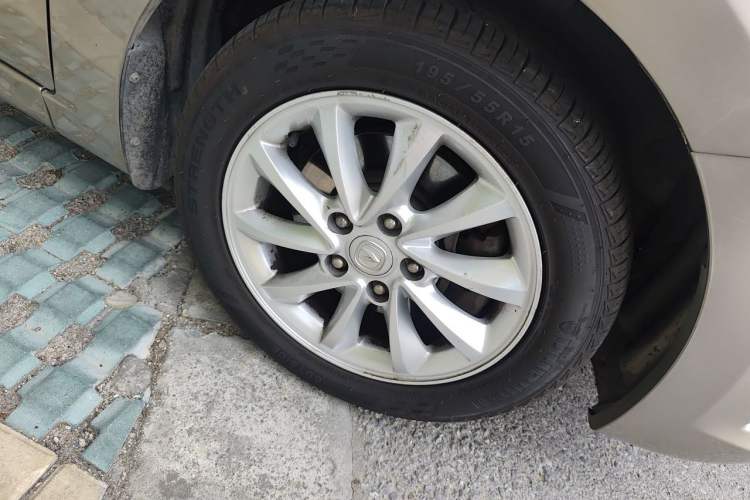 Used CHANGAN Alsvin V7 2015 1.6L Automatic Enjoyment Model China IV Standard Right Front Wheel Hub