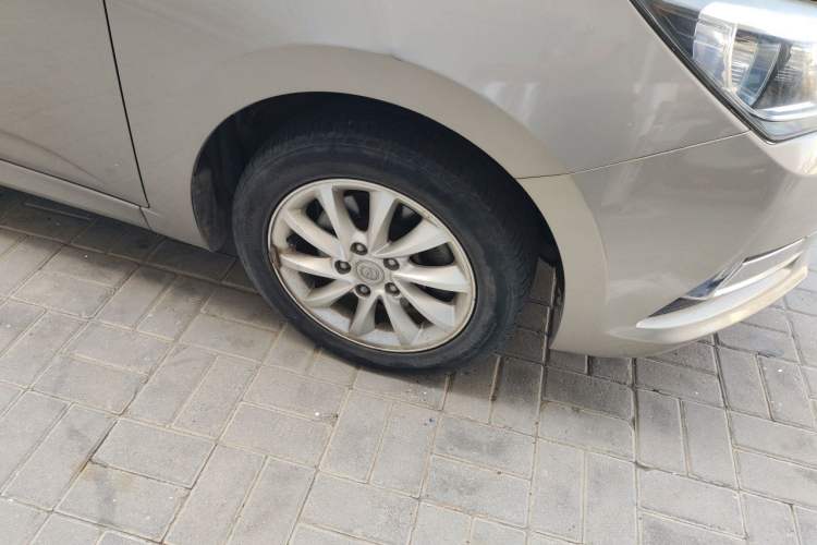 Used CHANGAN Alsvin V7 2015 1.6L Manual LeShang Edition China IV Right Front Wheel Hub