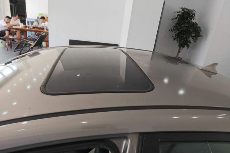 Used CHANGAN Alsvin V7 2015 1.6L Manual Enjoyment Model China IV Standard Roof