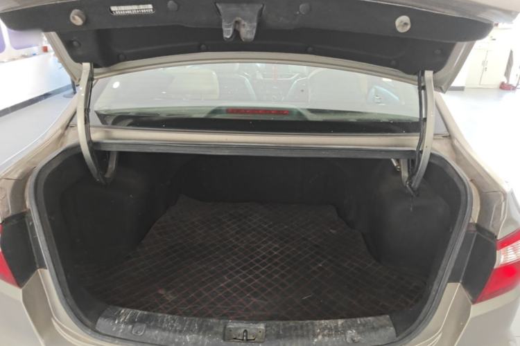 Used CHANGAN Alsvin V7 2015 1.6L Manual Enjoyment Model China IV Standard Trunk