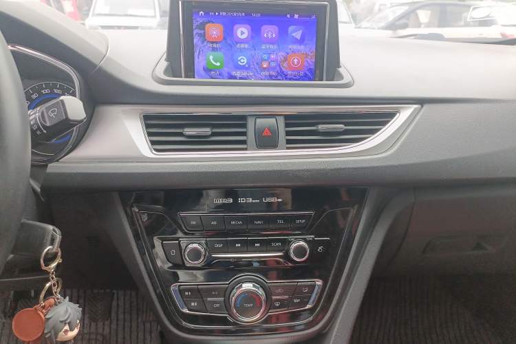 Used CHANGAN Alsvin V7 2016 1.6L Manual Enjoyment Model China V Standard Audio And AC Panel