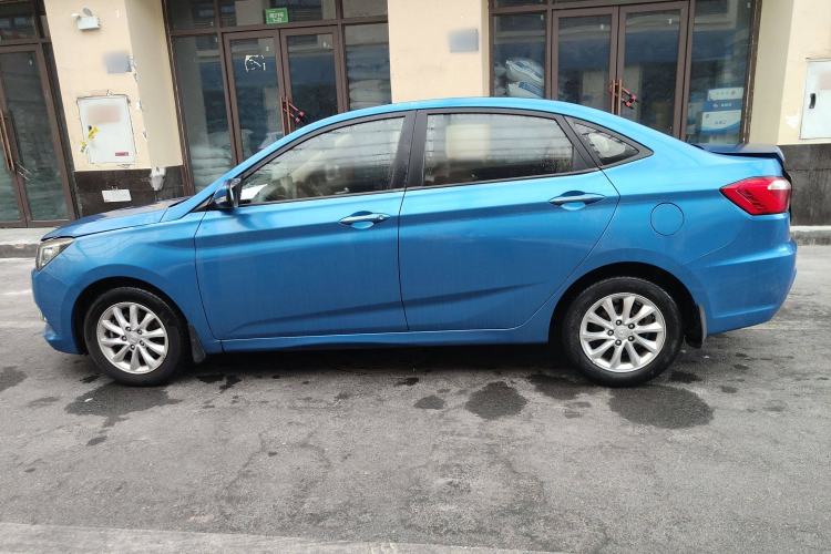Used CHANGAN Alsvin V7 2016 1.6L Manual Joyride Model China V Standard Exterior 3