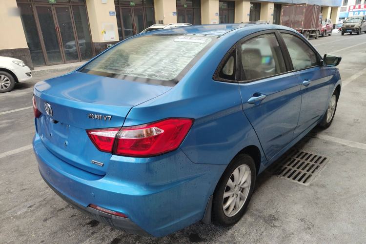 Used CHANGAN Alsvin V7 2016 1.6L Manual Joyride Model China V Standard Exterior 5