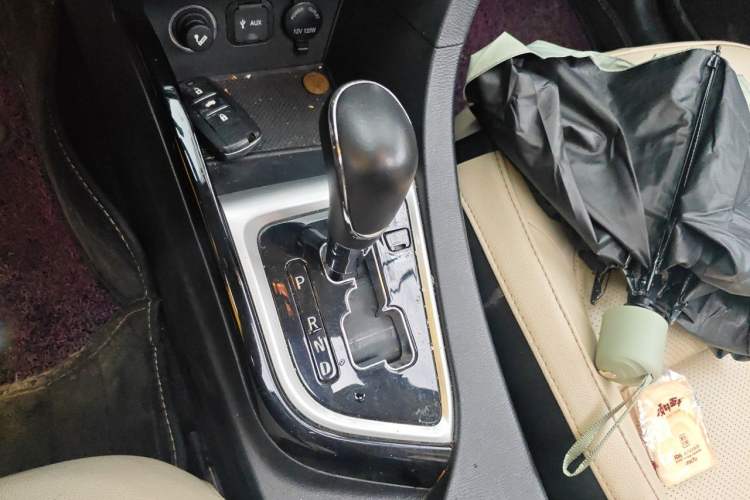 Used CHANGAN Alsvin V7 2016 1.6L Automatic Enjoyment Model China V Standard Gear Lever