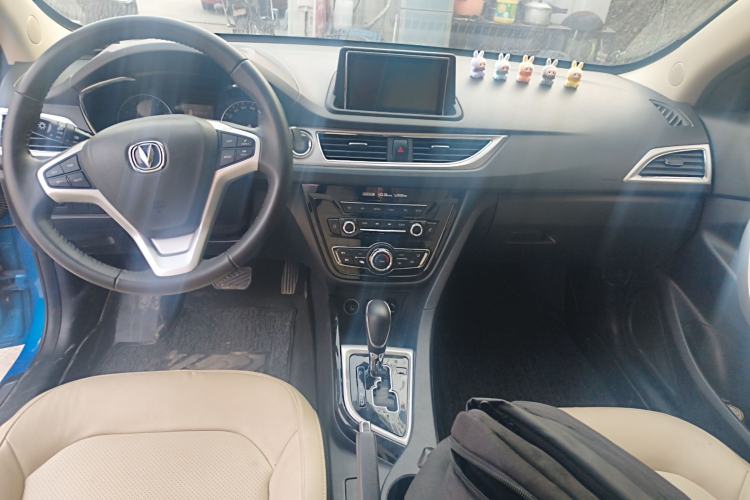 Used CHANGAN Alsvin V7 2016 1.6L Automatic Fun Model China V Standard Interior 2
