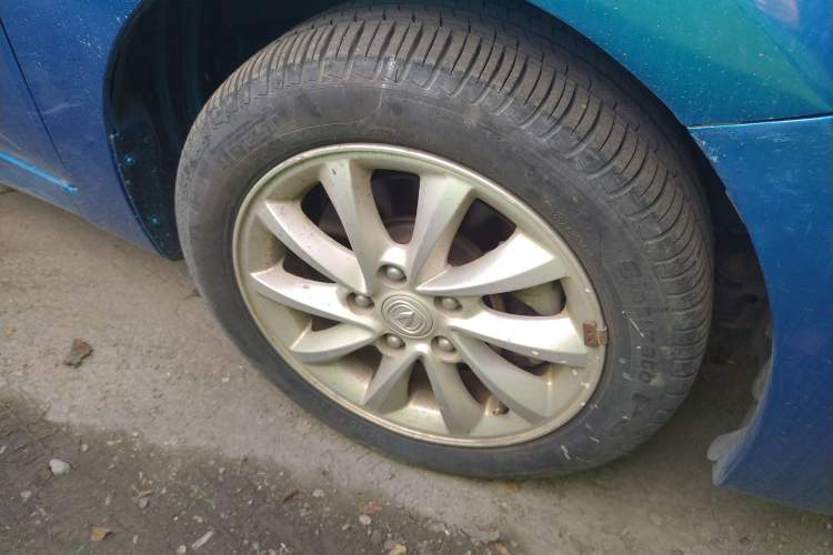 Used CHANGAN Alsvin V7 2016 1.6L Manual Enjoyment Model China IV Standard Right Front Wheel Hub