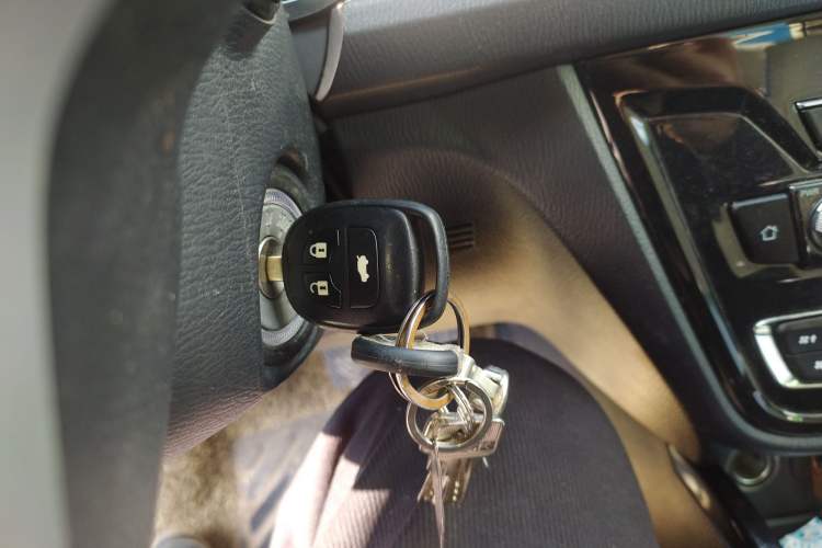Used CHANGAN Alsvin V7 2016 1.6L Manual Enjoyment Model China IV Standard Vehicle Key