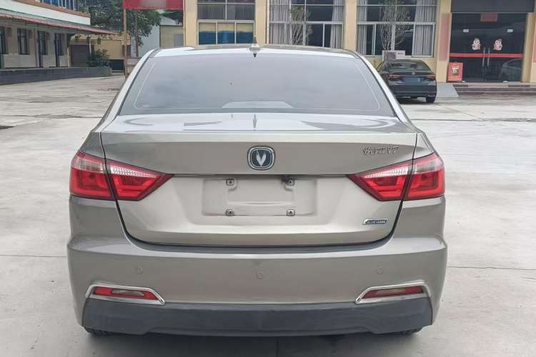 Used CHANGAN Alsvin V7 2016 1.6L Manual Enjoyment Model China V Standard Exterior 5