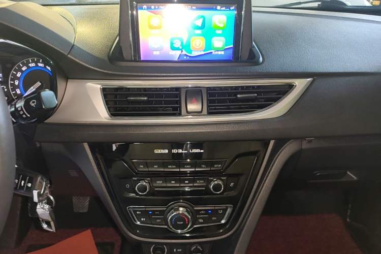 Used CHANGAN Alsvin V7 2016 1.6L Manual Fun Edition China V Standard Audio And AC Panel
