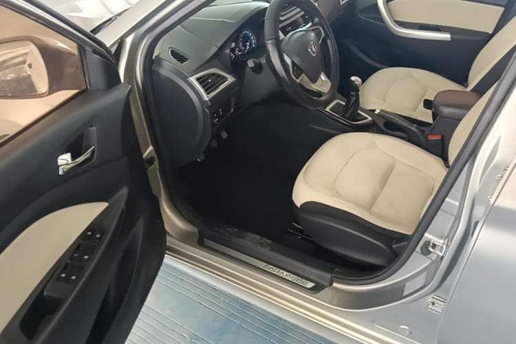 Used CHANGAN Alsvin V7 2016 1.6L Manual LeShang Model China V Standard Driver Seat