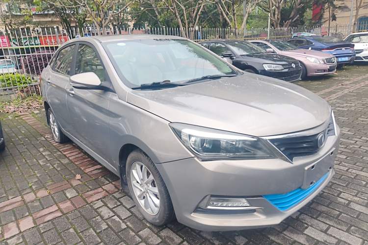 Used CHANGAN Alsvin V7 2016 1.6L Manual Enjoyment Model China V Standard Front Right 45 Deg