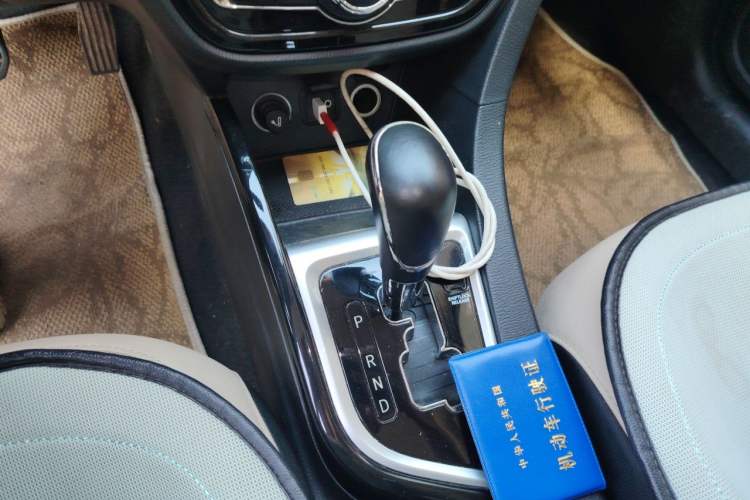 Used CHANGAN Alsvin V7 2016 1.6L Automatic Enjoyment Model China V Standard Gear Lever