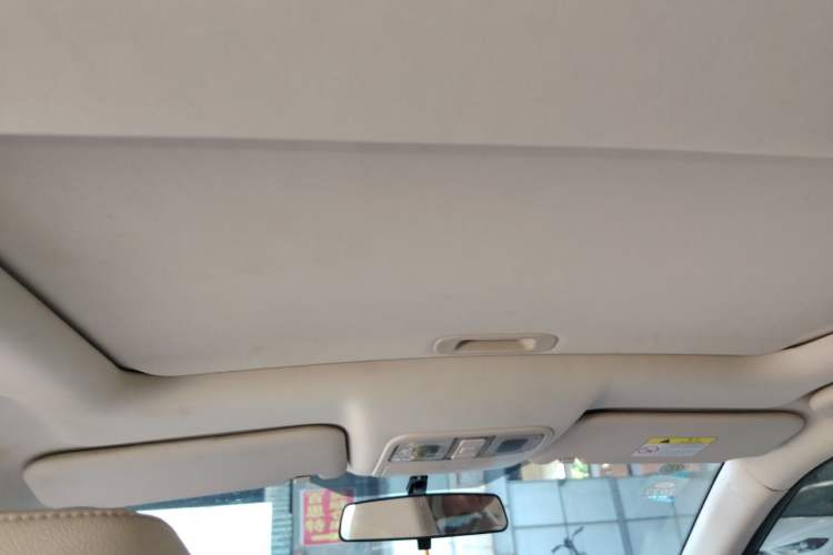 Used CHANGAN Alsvin V7 2016 1.6L Automatic Enjoyment Model China V Standard Headliner