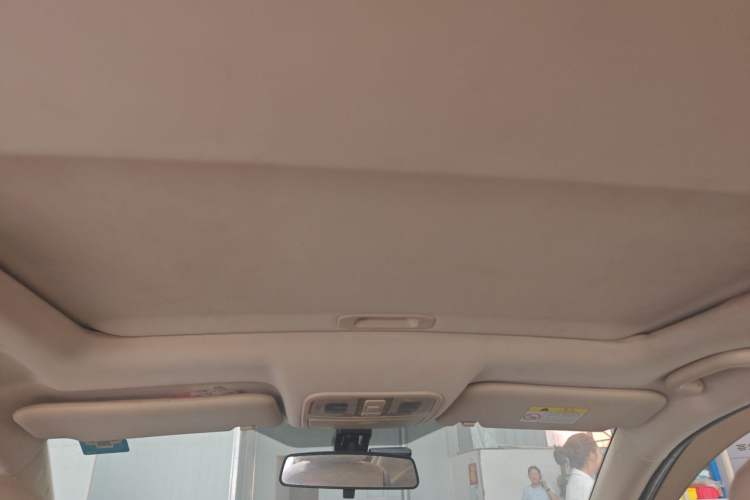 Used CHANGAN Alsvin V7 2016 1.6L Automatic Enjoyment Model China IV Standard Headliner