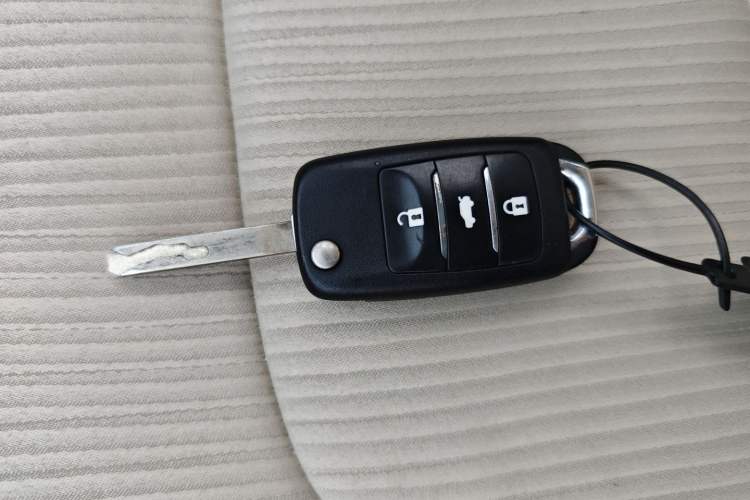 Used CHANGAN Alsvin V7 2016 1.6L Manual LeShang Model China V Standard Interior 1