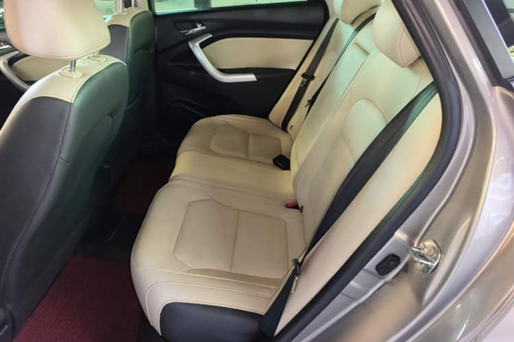 Used CHANGAN Alsvin V7 2016 1.6L Manual Fun Edition China V Standard Left Rear Seat