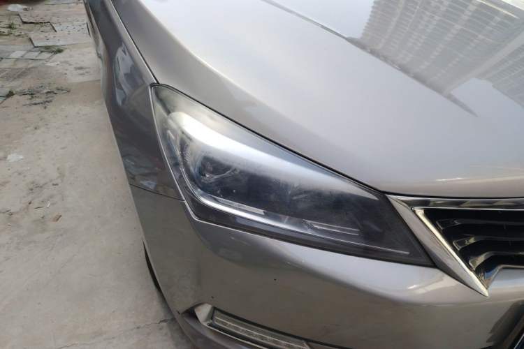 Used CHANGAN Alsvin V7 2016 1.6L Automatic Enjoyment Model China V Standard Right Front Headlight