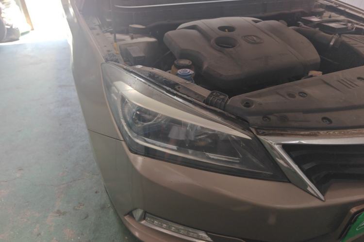 Used CHANGAN Alsvin V7 2016 1.6L Automatic Enjoyment Model China IV Standard Right Front Headlight