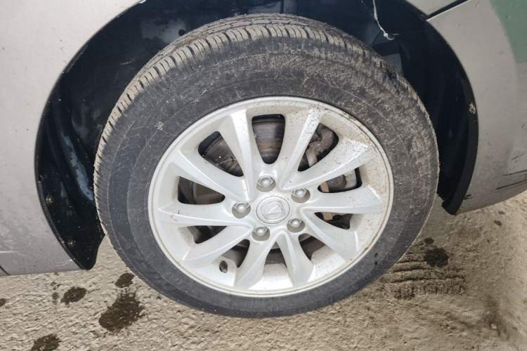 Used CHANGAN Alsvin V7 2016 1.6L Manual Enjoyment Model China IV Standard Right Front Wheel Hub
