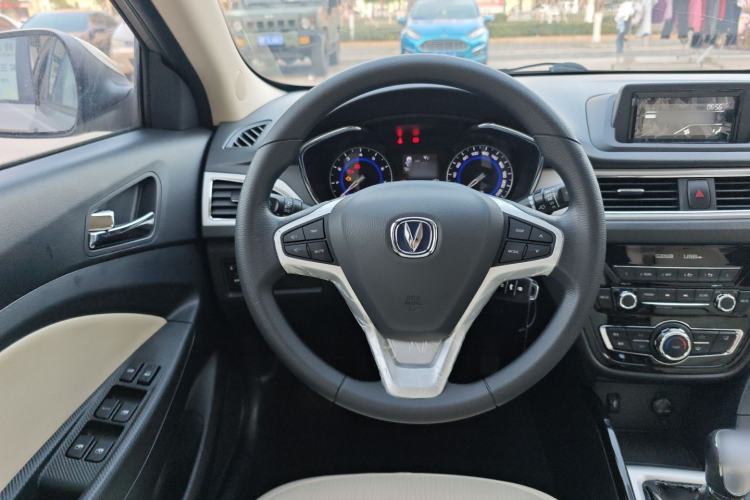 Used CHANGAN Alsvin V7 2016 1.6L Manual LeShang Model China V Standard Steering Wheel