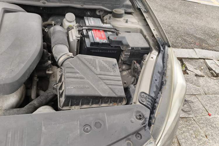 Used CHANGAN Alsvin V7 2016 1.6L Manual Enjoyment Model China IV Standard Engine Bay Left
