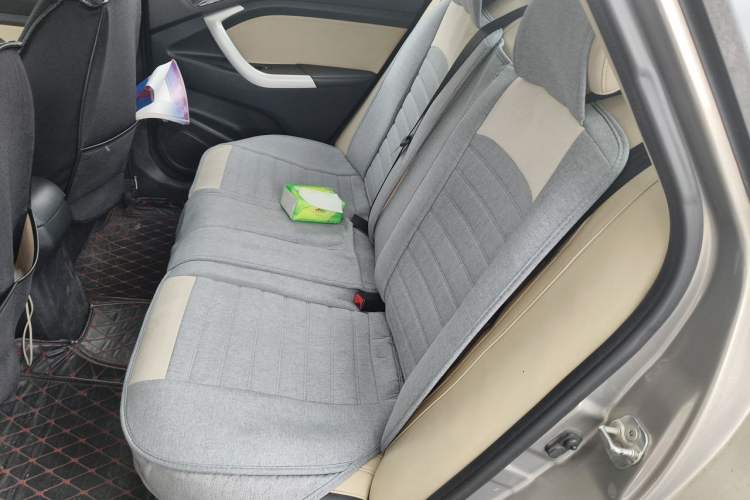 Used CHANGAN Alsvin V7 2016 1.6L Manual Enjoyment Model China IV Standard Left Rear Seat