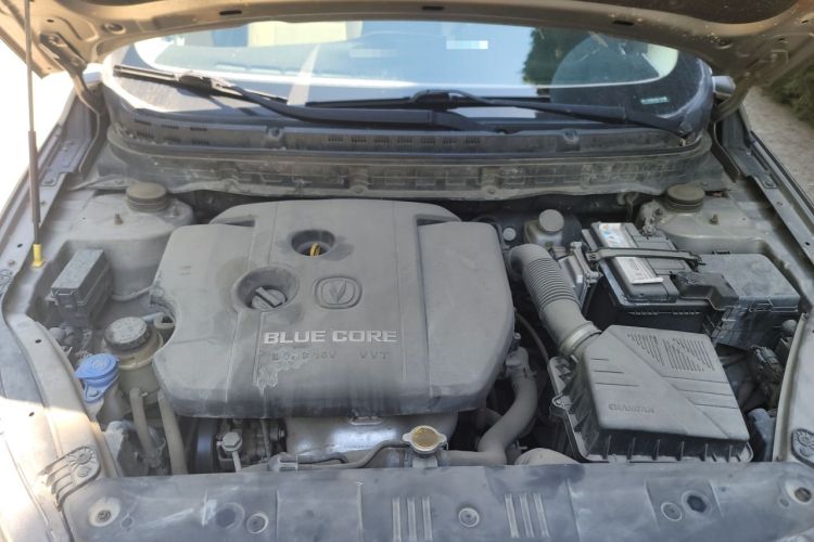 Used CHANGAN Alsvin V7 2016 1.6L Automatic Joyful Model China IV Standard Engine Bay