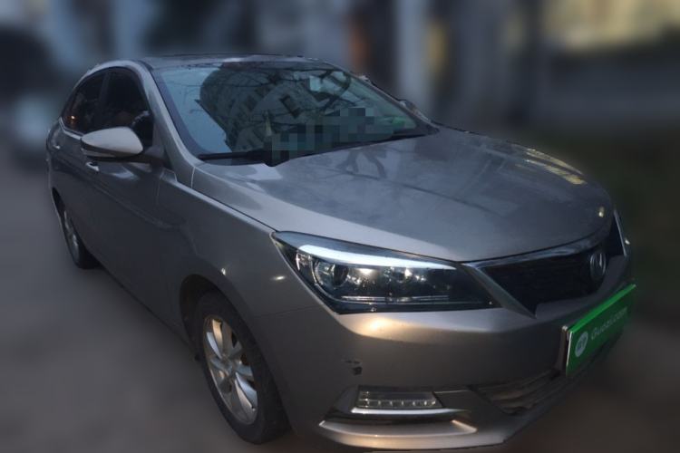 Used CHANGAN Alsvin V7 2016 1.6L Manual Enjoyment Model China IV Standard Front Right 45 Deg