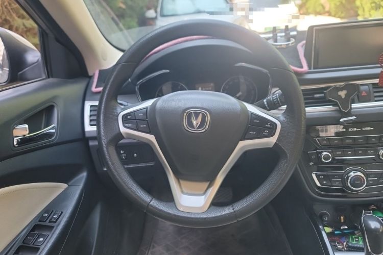 Used CHANGAN Alsvin V7 2016 1.6L Automatic Joyful Model China IV Standard Steering Wheel