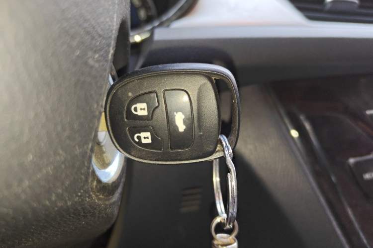 Used CHANGAN Alsvin V7 2016 1.6L Manual LeShang Model China V Standard Vehicle Key