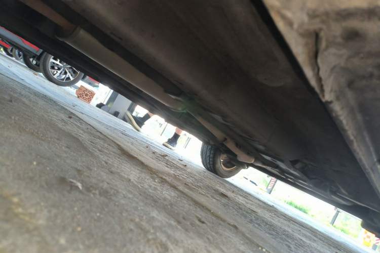 Used CHANGAN Alsvin V7 2016 1.6L Manual LeShang Model China IV Standard Chassis Front Left