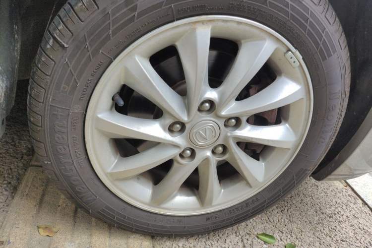 Used CHANGAN Alsvin V7 2016 1.6L Manual LeShang Model China IV Standard Exterior 1