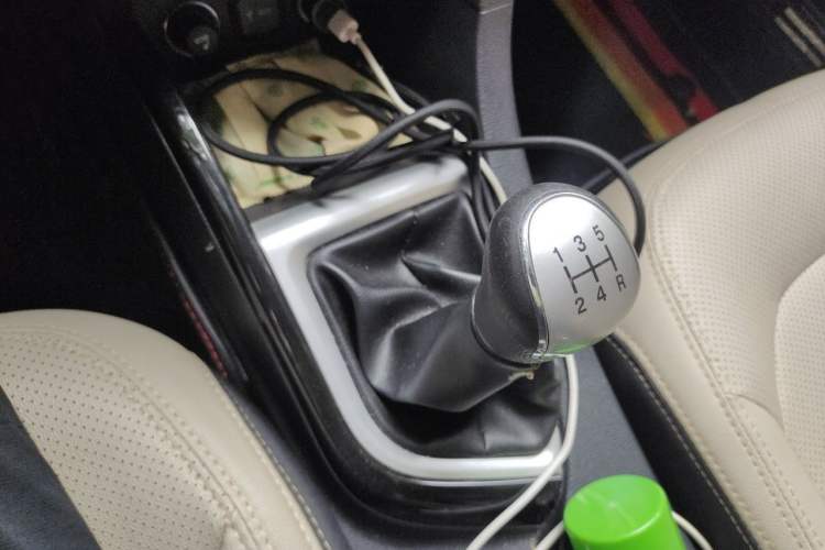 Used CHANGAN Alsvin V7 2016 1.6L Manual LeShang Model China IV Standard Gear Lever