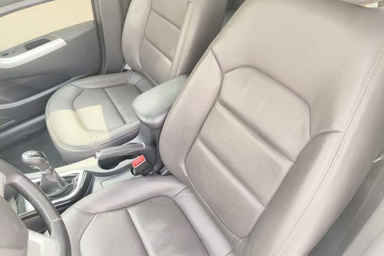Used CHANGAN Alsvin V7 2016 1.0T Manual Jingchi Elite Model Left Front Seat