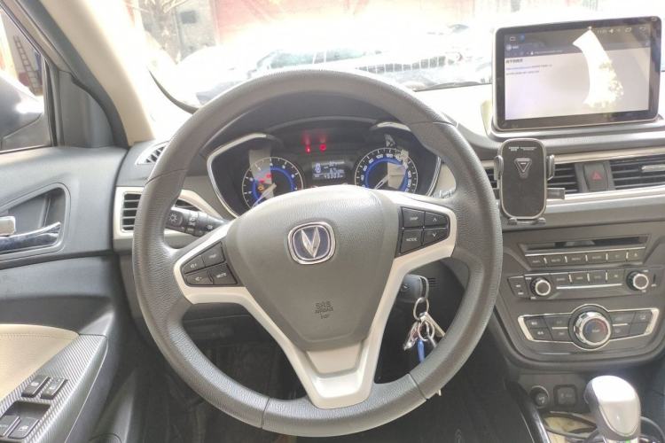 Used CHANGAN Alsvin V7 2016 1.6L Manual LeShang Model China IV Standard Steering Wheel