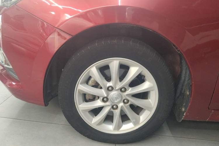 Used CHANGAN Alsvin V7 2016 1.6L Automatic Enjoyment Model China IV Standard Exterior 4