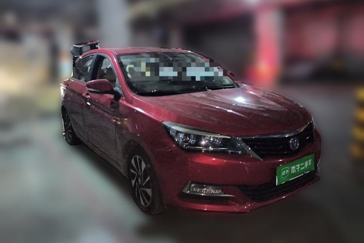 Used CHANGAN Alsvin V7 2016 1.6L Manual Fun Edition China IV Front Right 45 Deg