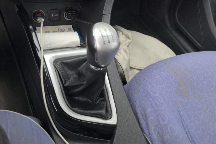 Used CHANGAN Alsvin V7 2016 1.6L Manual Joyride Model China V Standard Gear Lever