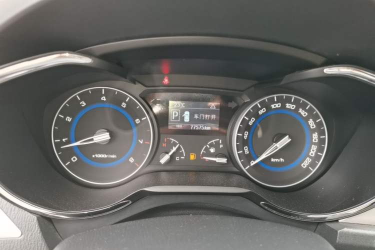 Used CHANGAN Alsvin V7 2016 1.6L Automatic Enjoyment Model China V Standard Instrument Cluster