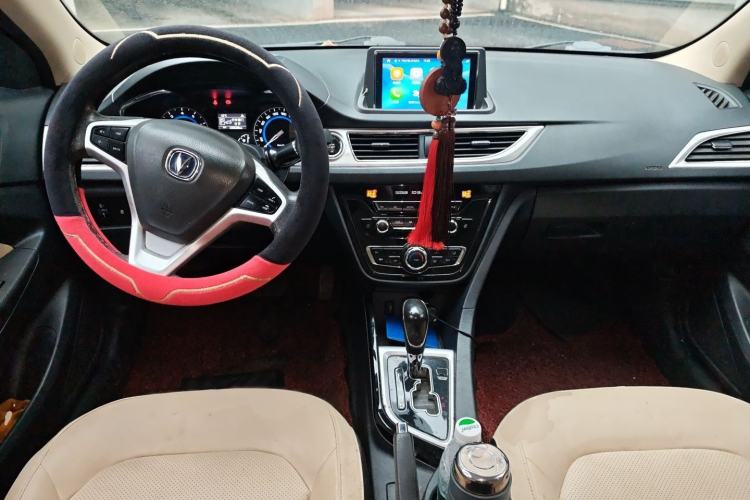 Used CHANGAN Alsvin V7 2016 1.6L Automatic Enjoyment Model China V Standard Interior 2
