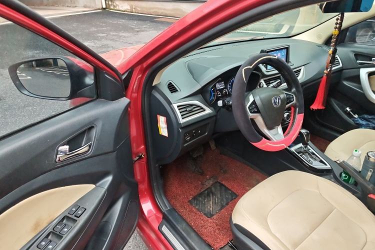 Used CHANGAN Alsvin V7 2016 1.6L Automatic Enjoyment Model China V Standard Interior 3