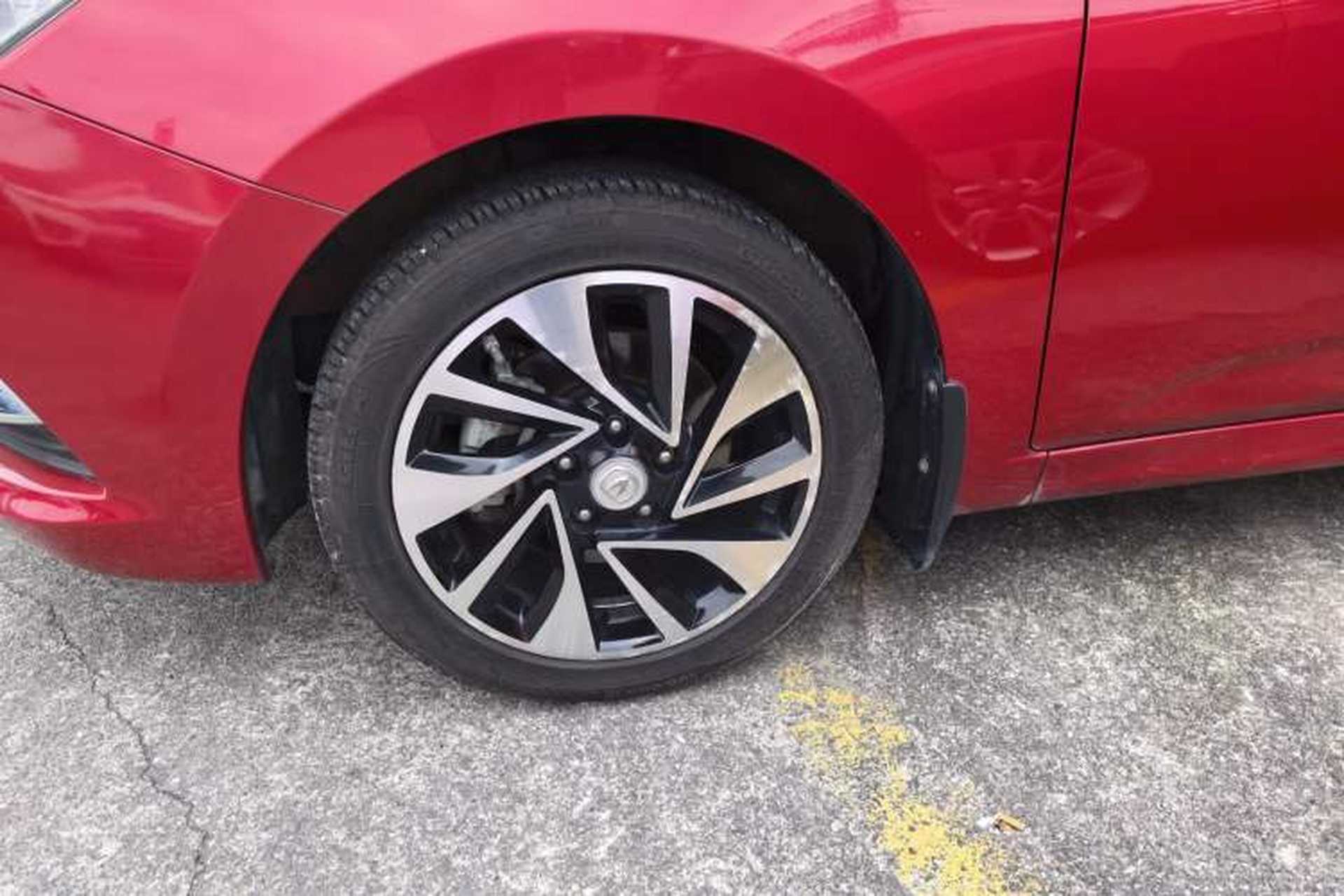 Used CHANGAN Alsvin V7 2016 1.6L Automatic Fun Model China V Standard Left Front Wheel Hub