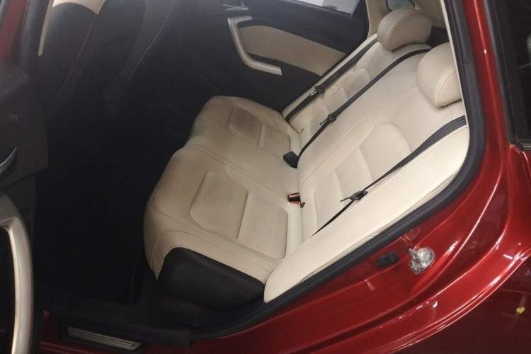 Used CHANGAN Alsvin V7 2016 1.6L Automatic Enjoyment Model China IV Standard Left Rear Seat