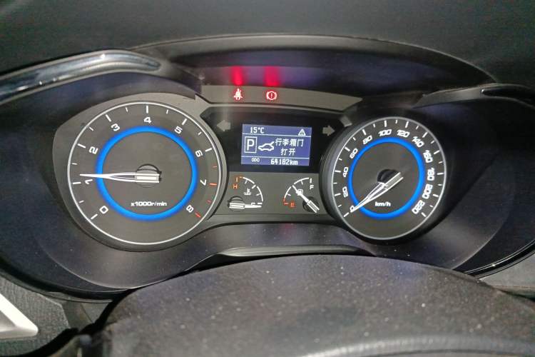 Used CHANGAN Alsvin V7 2016 1.6L Automatic Enjoyment Model China V Standard Odometer Close Up