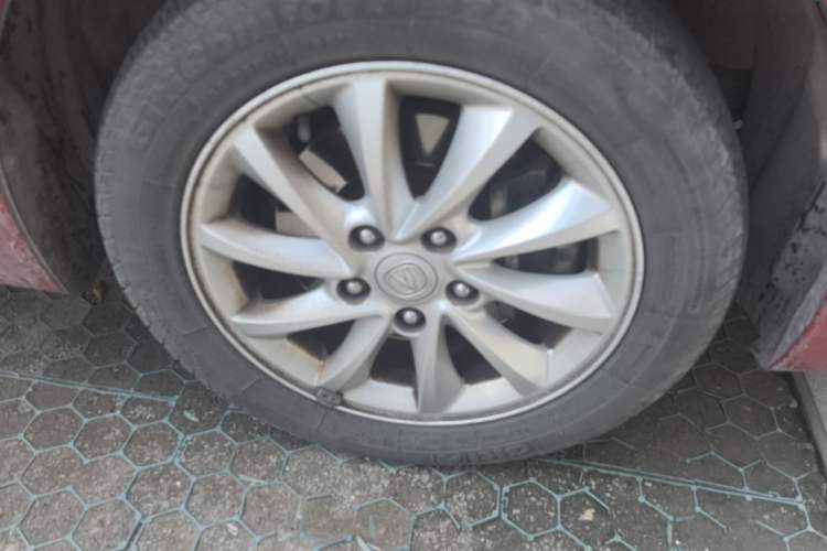 Used CHANGAN Alsvin V7 2016 1.6L Manual Joyride Model China V Standard Right Front Wheel Hub