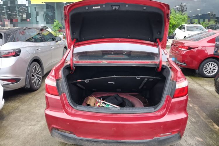 Used CHANGAN Alsvin V7 2016 1.6L Automatic Enjoyment Model China V Standard Trunk